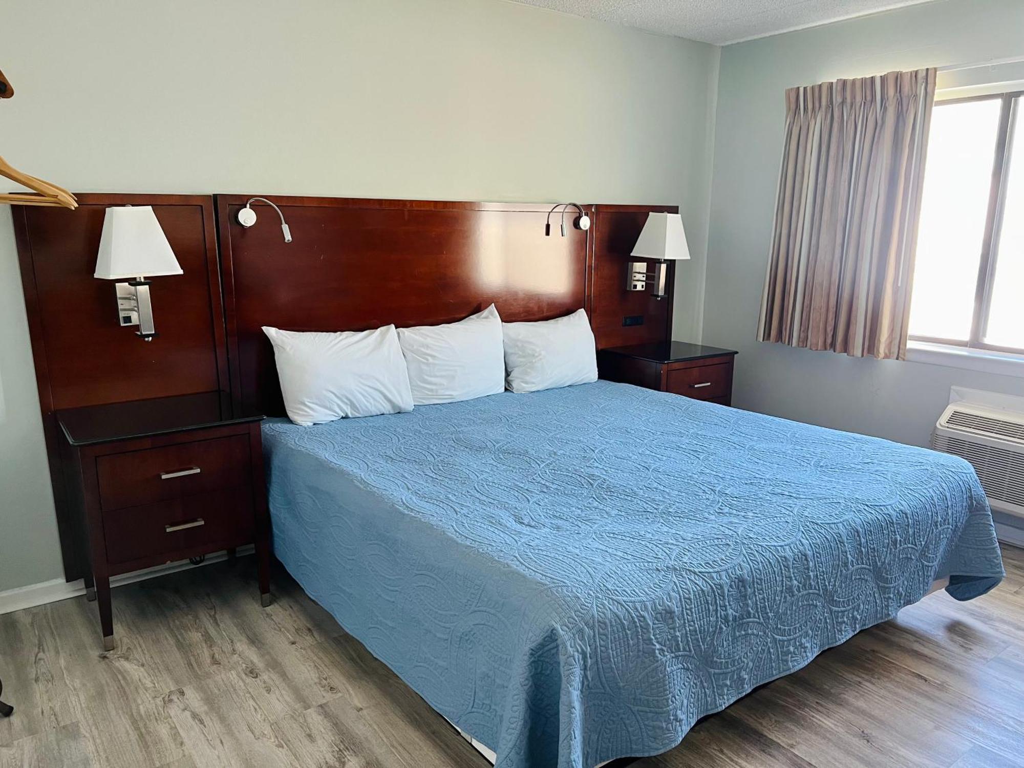 Sand Pebble Motor Lodge Пойнт-Плезант-Бич Экстерьер фото