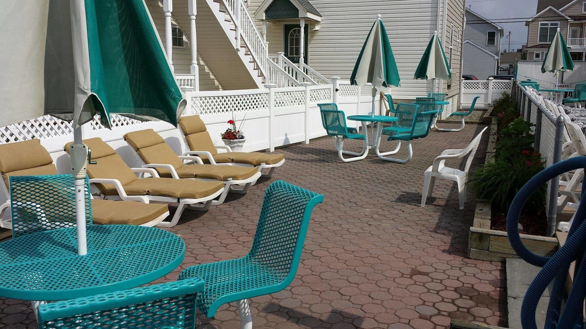 Sand Pebble Motor Lodge Пойнт-Плезант-Бич Экстерьер фото